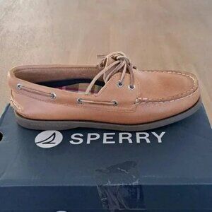 Sperry Authentic Original™ 2 Eye Boat Shoe-Color: Tan/Bronzer - Size: Women 6.5